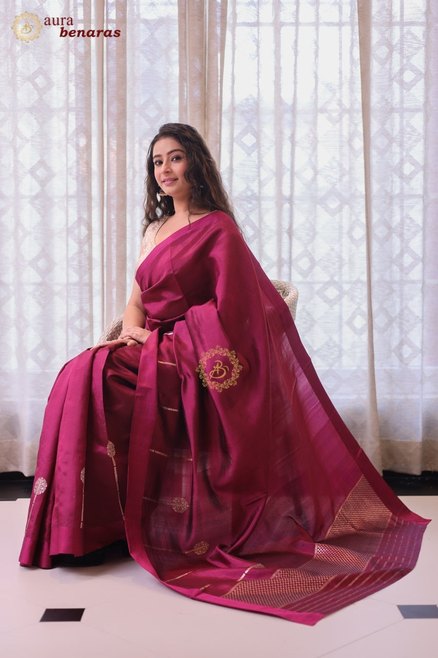 Hibiscus Shade Pure Silk Handloom Banarasi Plain Saree 