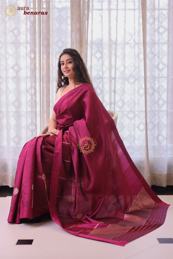 Hibiscus Shade Pure Silk Handloom Banarasi Plain Saree 