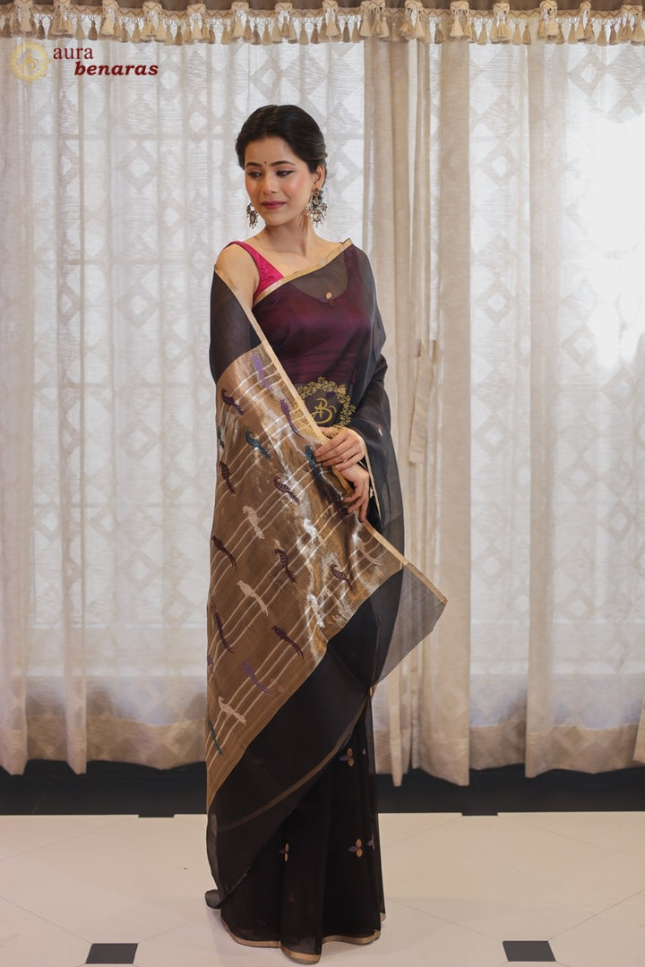 Kora Silk Banarasi Saree Kadhwa Meenakari Buti Pallu