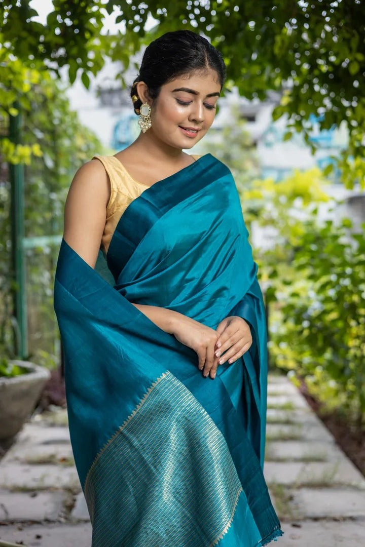 Rama Green Pure Silk Banarasi Saree with Zari Pallu