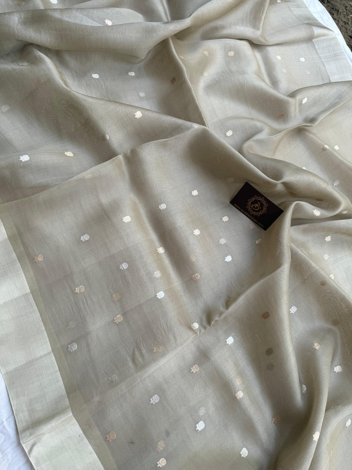 Pure Banarasi Handloom Kora Silk Saree with Kadhwa Butis | Aura Benaras