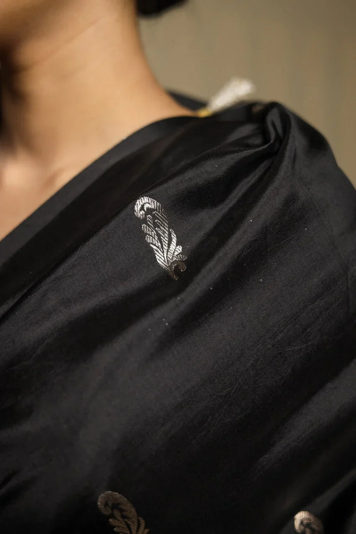 Black Pure Silk Banarasi Saree with Kadhwa Butis