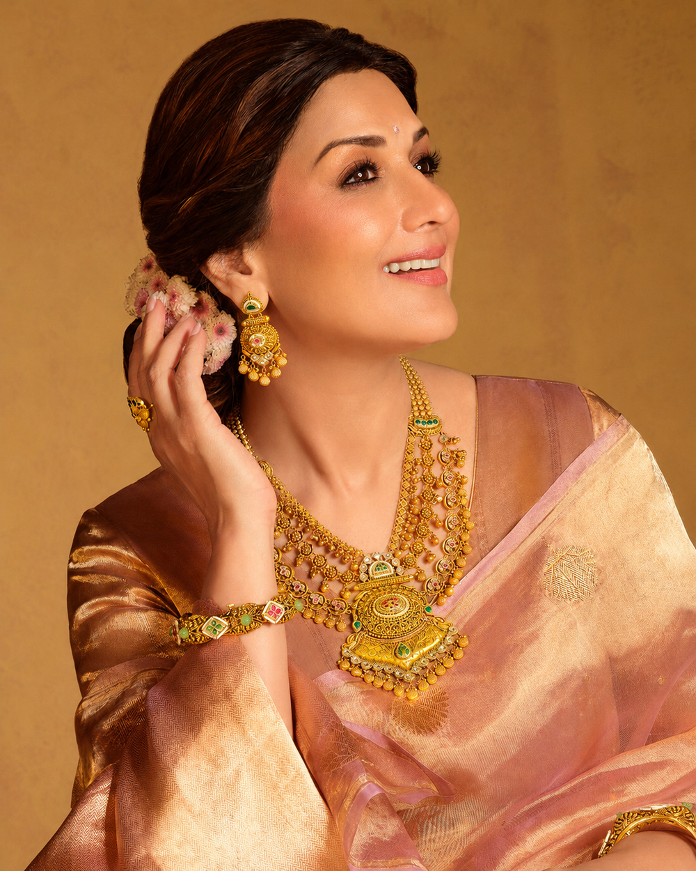 Sonali Bendre in a Pure Banarasi Tissue Silk Saree with Small Kadhwa Butis 