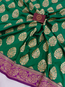 Green Banarasi Handloom Soft Silk Saree - Aura Benaras