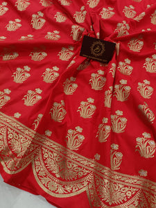 Red Banarasi Handloom Soft Silk Saree - Aura Benaras