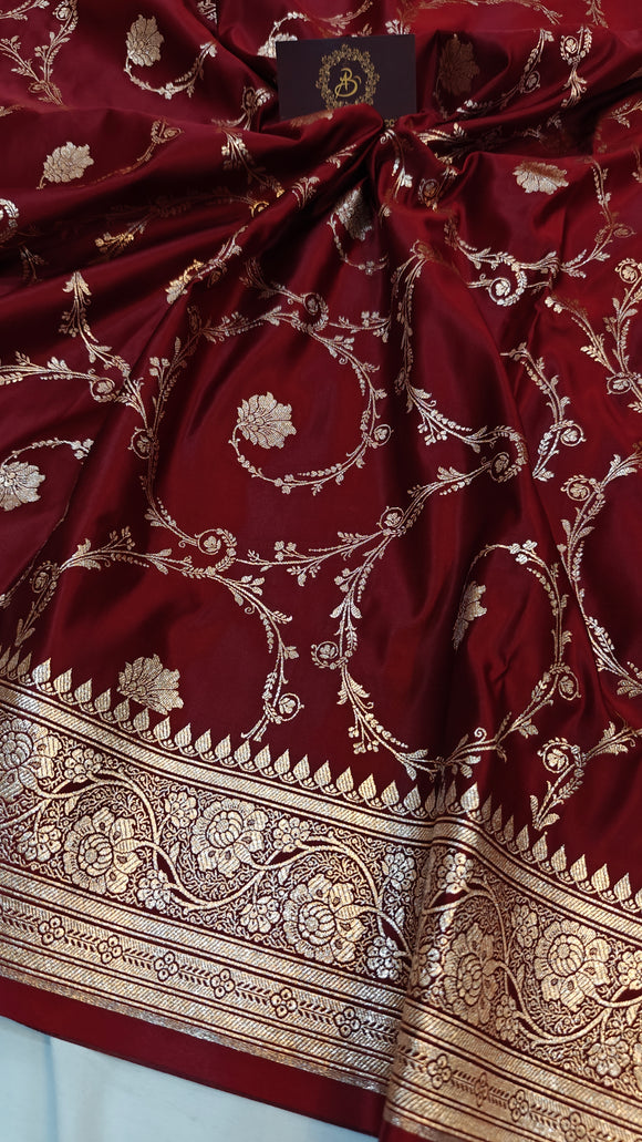 Maroon Banarasi Handloom Satin SIlk Saree - Aura Benaras