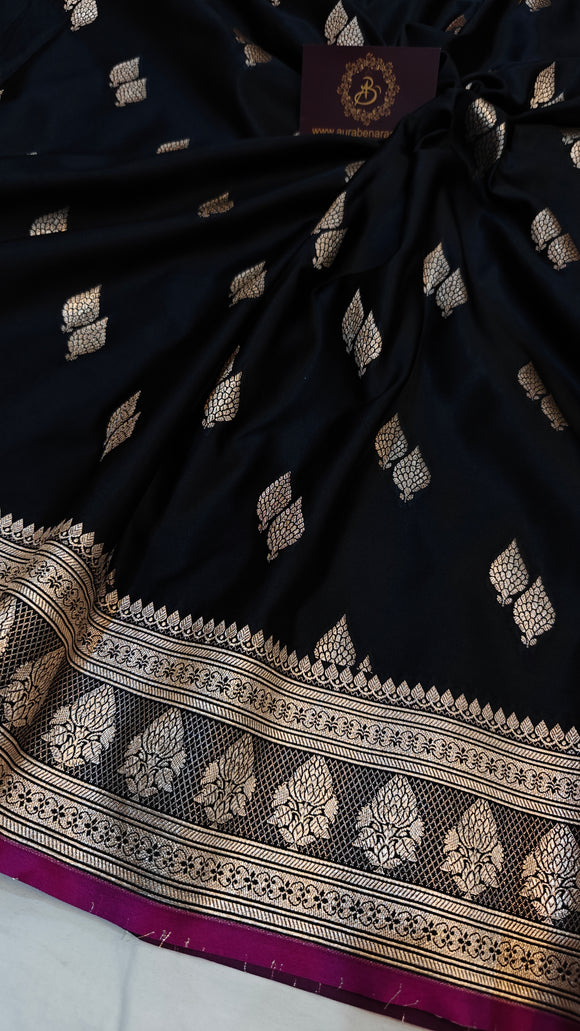 Black Banarasi Handloom Satin SIlk Saree - Aura Benaras