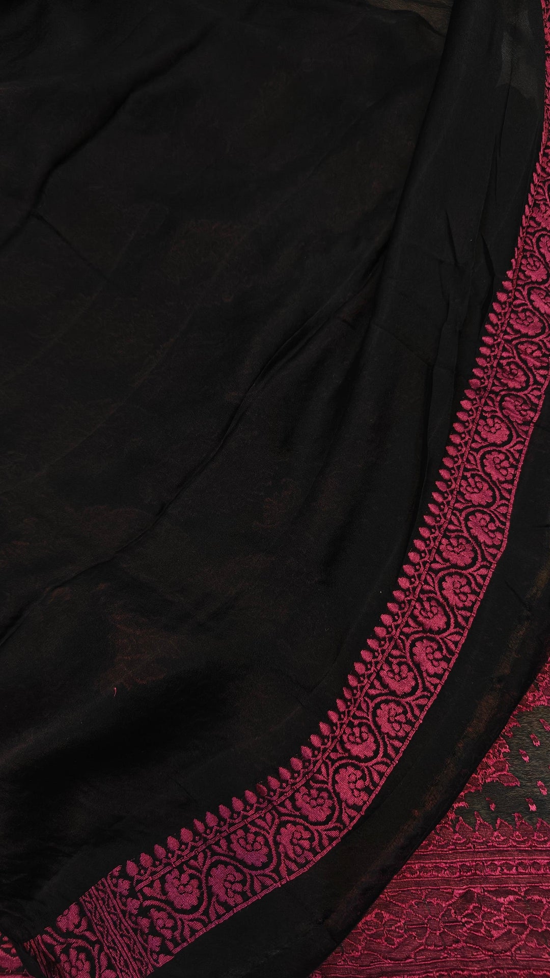 Black Shade Khaddi Chiffon Banarasi Handloom Saree - Aura Benaras