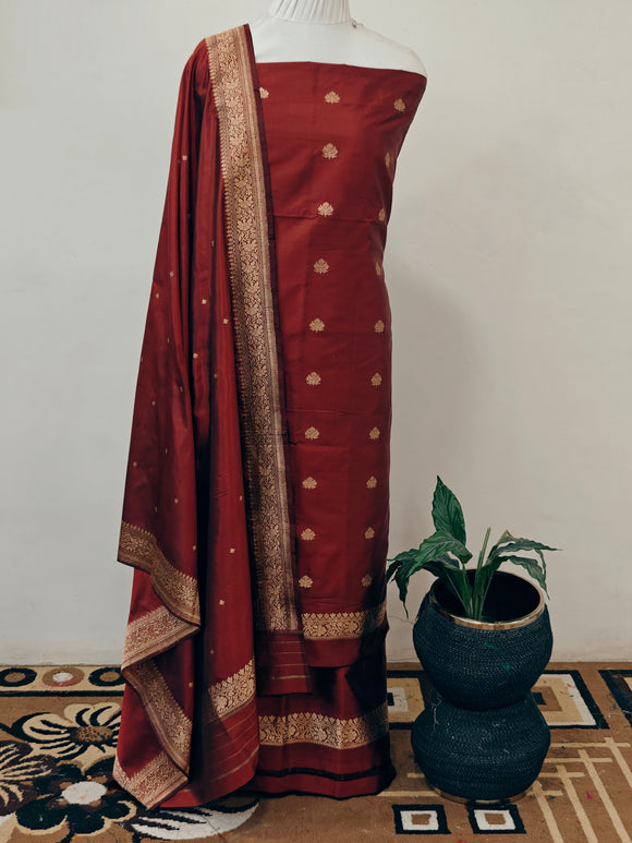 Maroon Katan Silk Handwoven Banarasi Suit Set - Aura Benaras