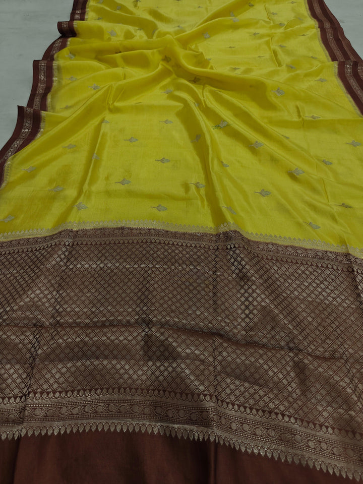 Lemon Yellow Pure Banarasi Handloom Silk Saree - Aura Benaras