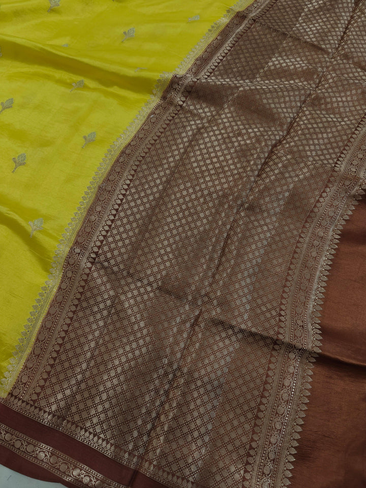 Lemon Yellow Pure Banarasi Handloom Silk Saree - Aura Benaras