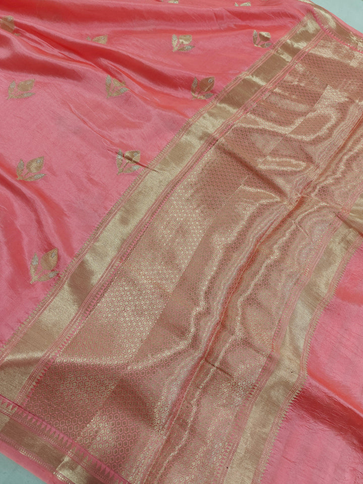 Peach Pure Banarasi Handloom Silk Saree - Aura Benaras