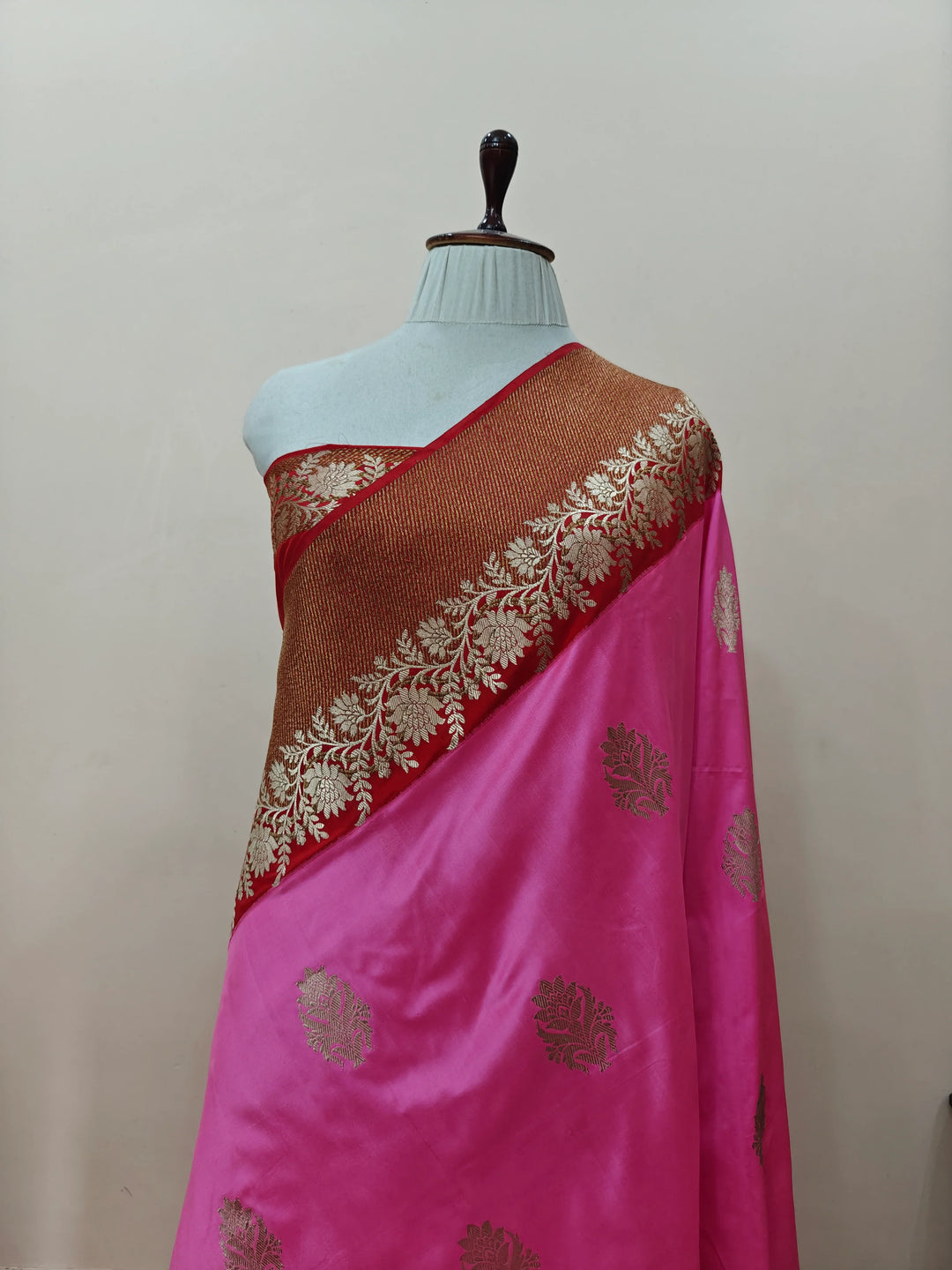 Pink Pure Katan Silk Handloom Banarasi Saree