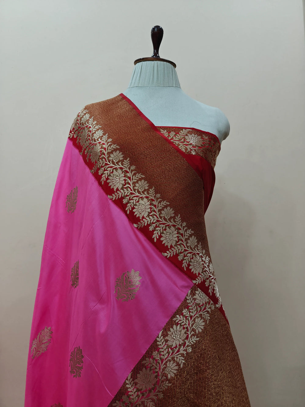 Pink Pure Katan Silk Handloom Banarasi Saree