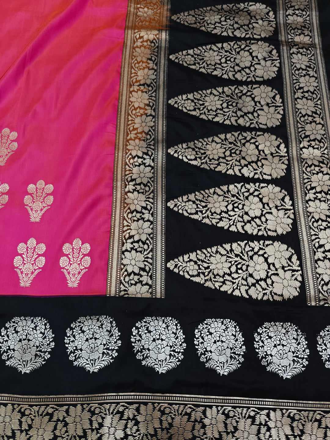 Rani Pure Katan Silk Handloom Banarasi Saree