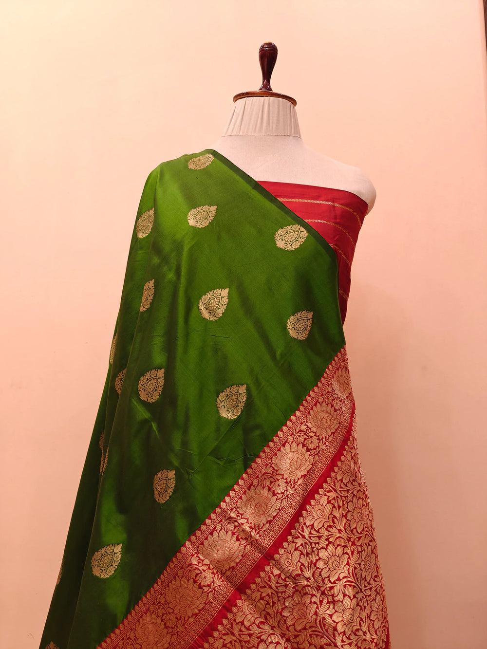Mehndi Green Pure Banarasi Handloom Katan Silk Saree