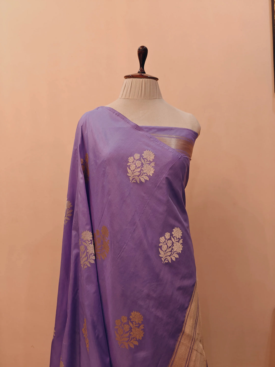 Lavender Pure Banarasi Handloom Katan Silk Saree