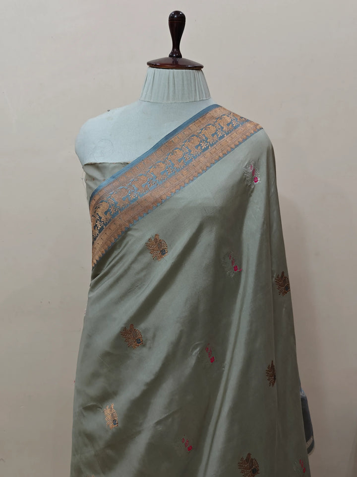 Light Grey Pure Katan Silk Handloom Banarasi Saree