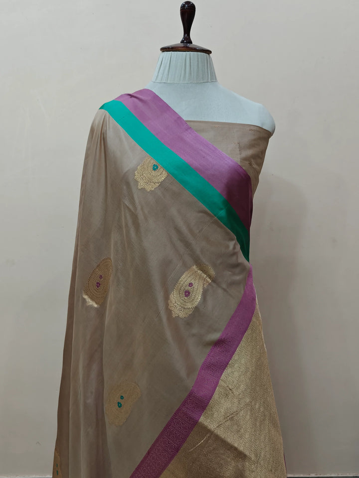 Almond Beige Pure Katan Silk Handloom Banarasi Saree