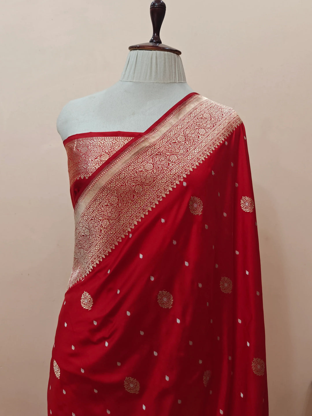 Red Pure Banarasi Handloom Katan Silk Saree