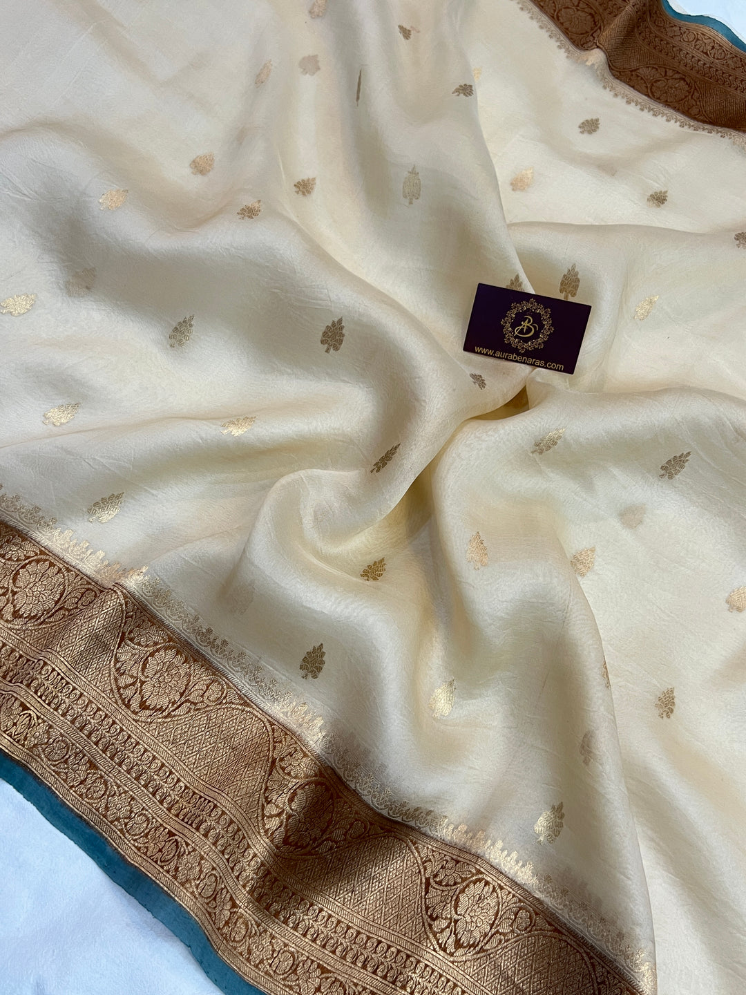 Cream Banarasi Handloom Kora Silk Saree