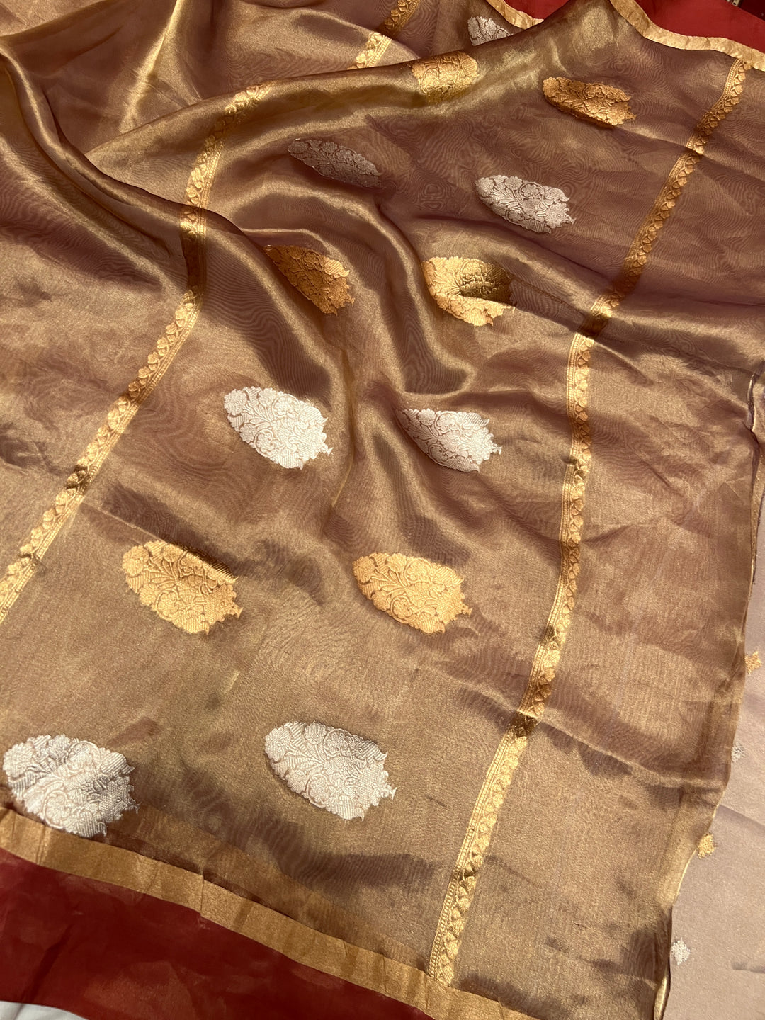 Maroon Pure Tissue Silk Handloom Banarasi Saree
