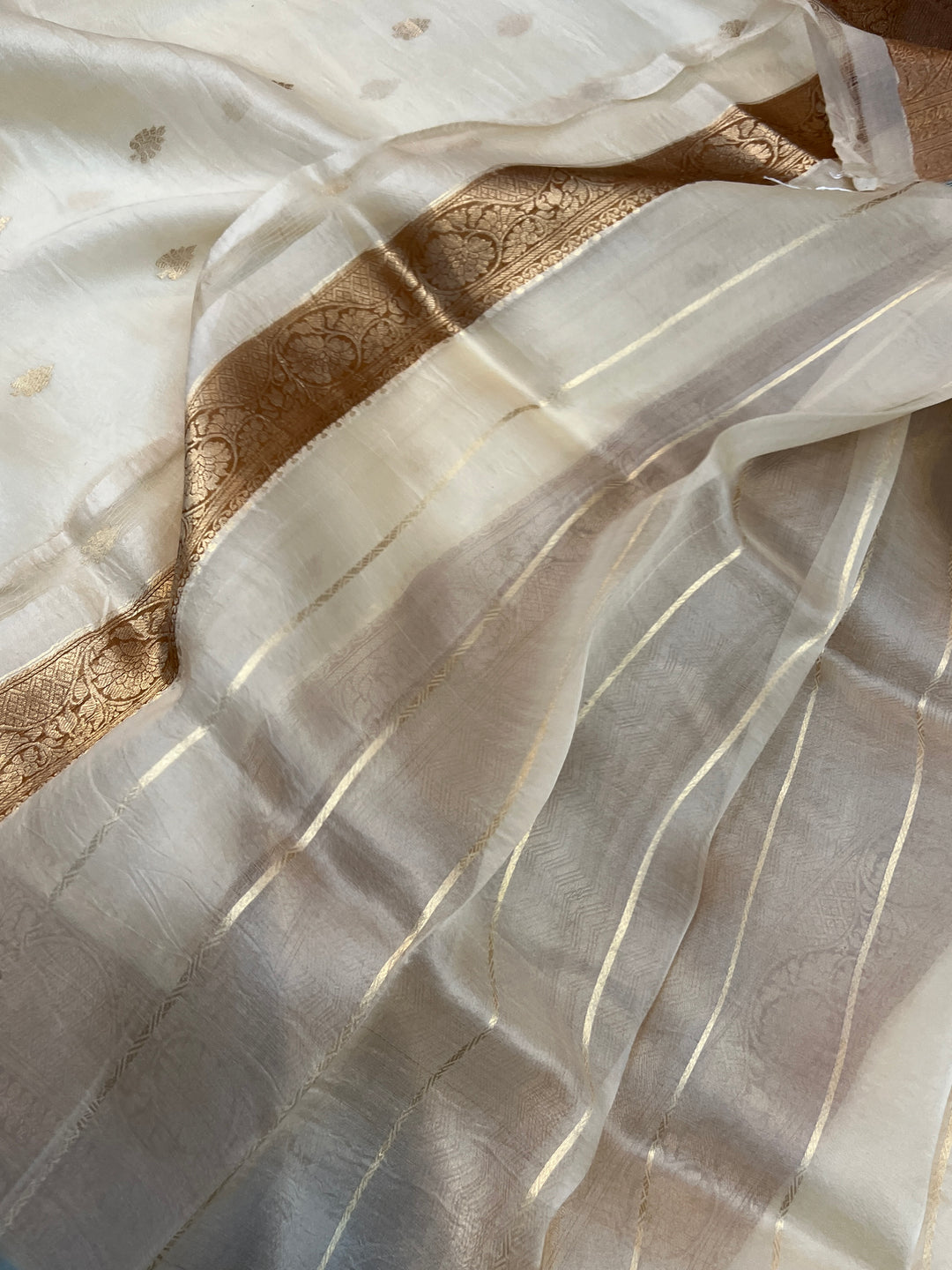 Cream Banarasi Handloom Kora Silk Saree