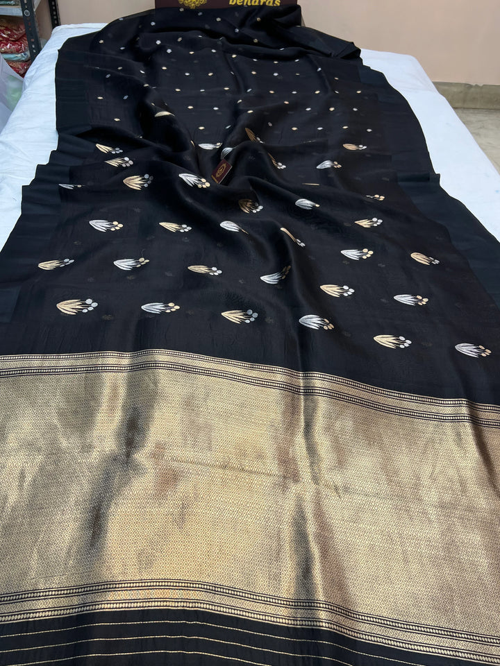 Black Pure Kora Silk Handloom Banarasi Saree with Sona Rupa Butas