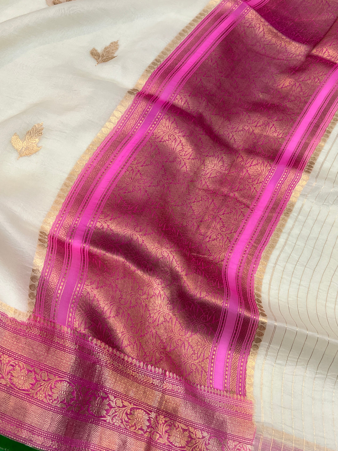 White Banarasi Handloom Kora Silk Saree