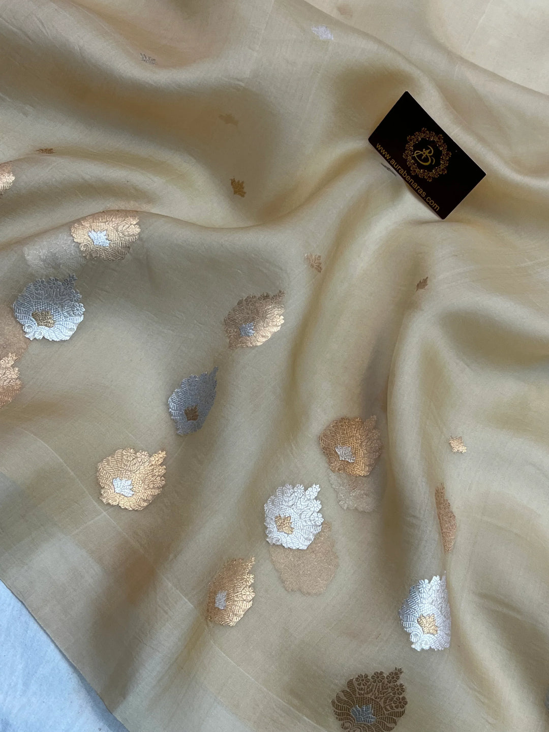 Cream Pure Kora Silk Handloom Banarasi Saree with Sona Rupa Butas