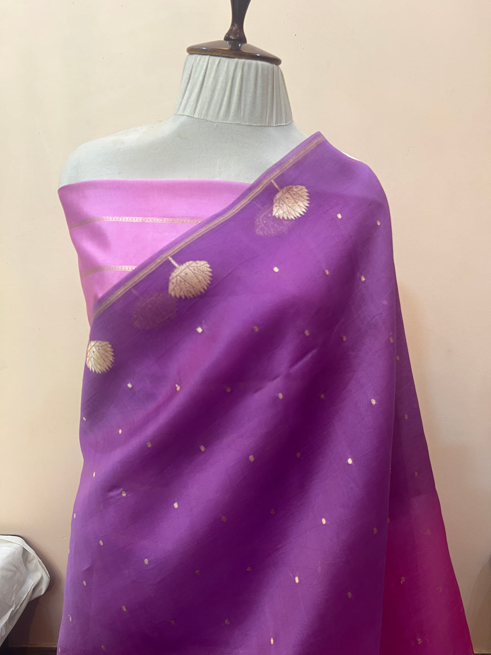 Lavender Pink Shaded Kora Silk Handloom Banarasi Saree 