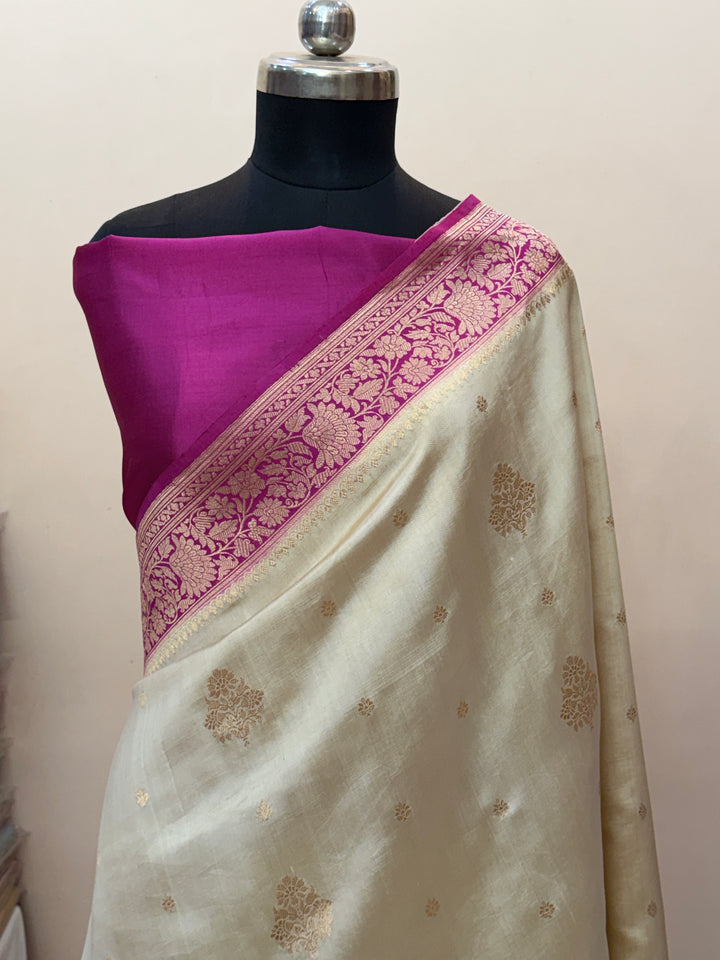 Beige Pure Banarasi Handloom Silk Saree - Aura Benaras