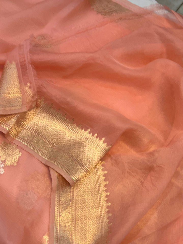 Peach Pure Banarasi Handloom Silk Saree - Aura Benaras