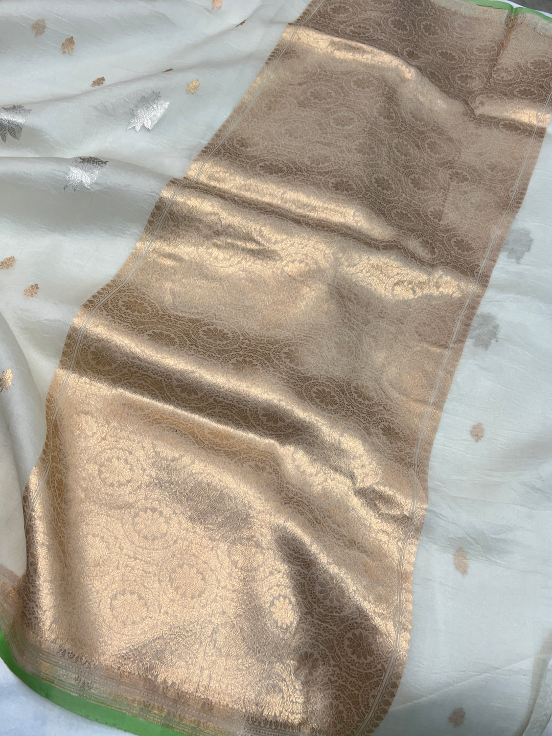 Off White Pure Kora Silk Handloom Banarasi Saree