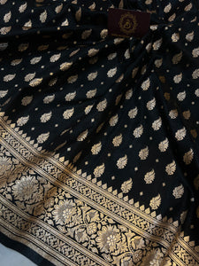 Black Banarasi Handloom Satin SIlk Saree - Aura Benaras