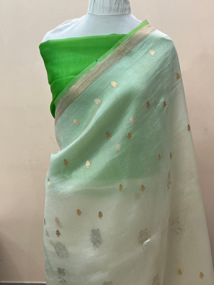 Off White Pure Kora Silk Handloom Banarasi Saree