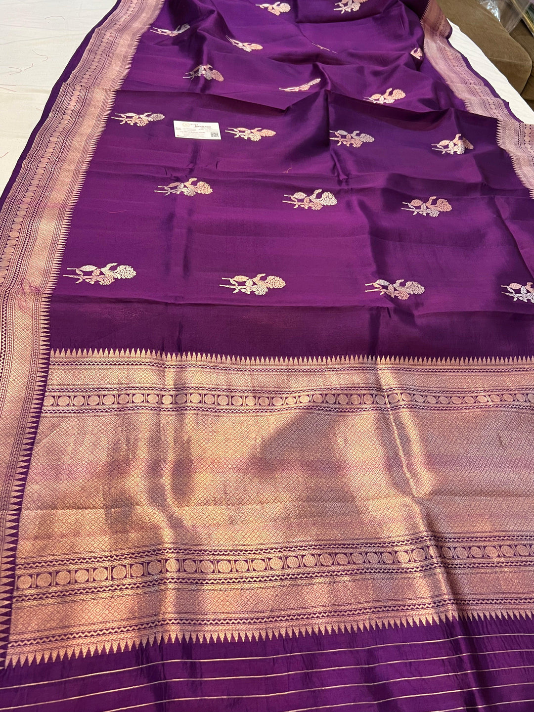 Purple Pure Banarasi Handloom Silk Saree - Aura Benaras