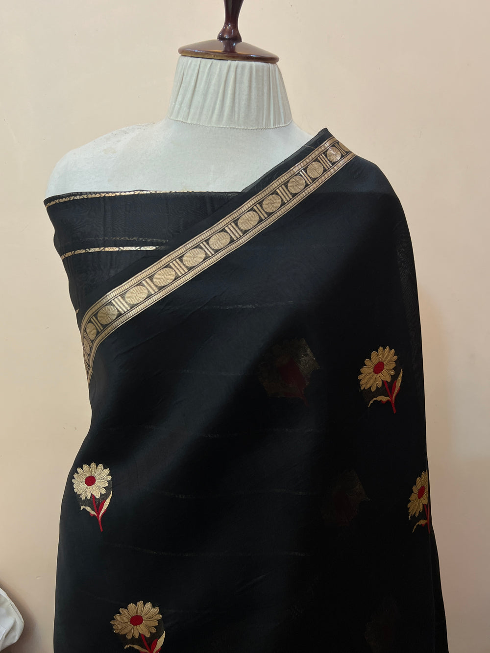 Black Pure Kora Silk Handloom Banarasi Saree