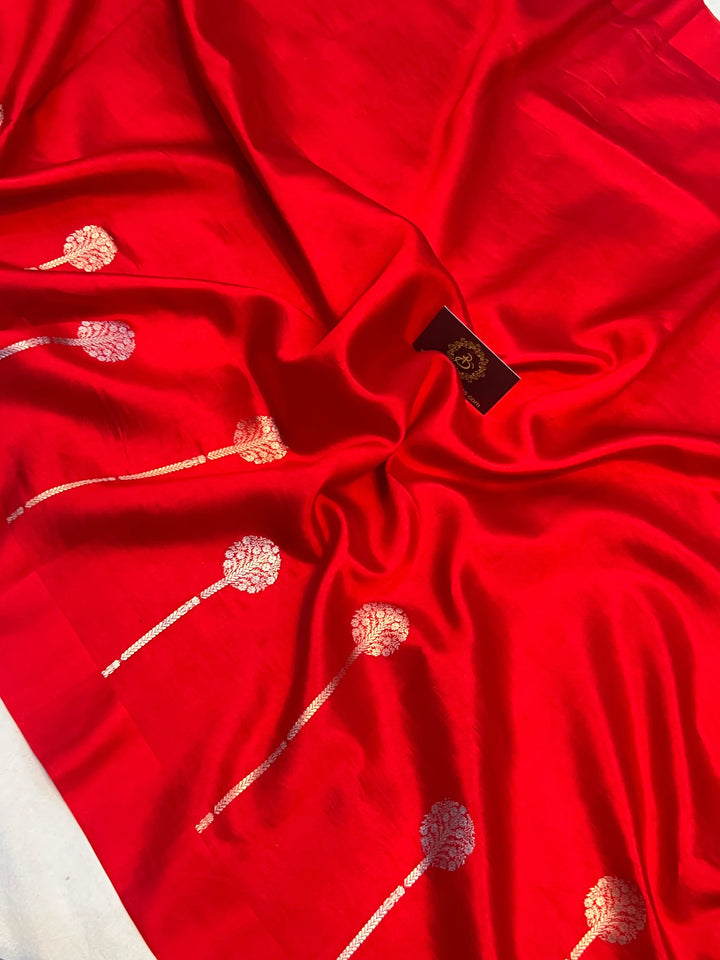 Red Pure Silk Banarasi Plain Saree with Kadhwa Sona Rupa Design 