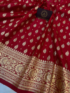 Red Banarasi Handloom Satin SIlk Saree - Aura Benaras