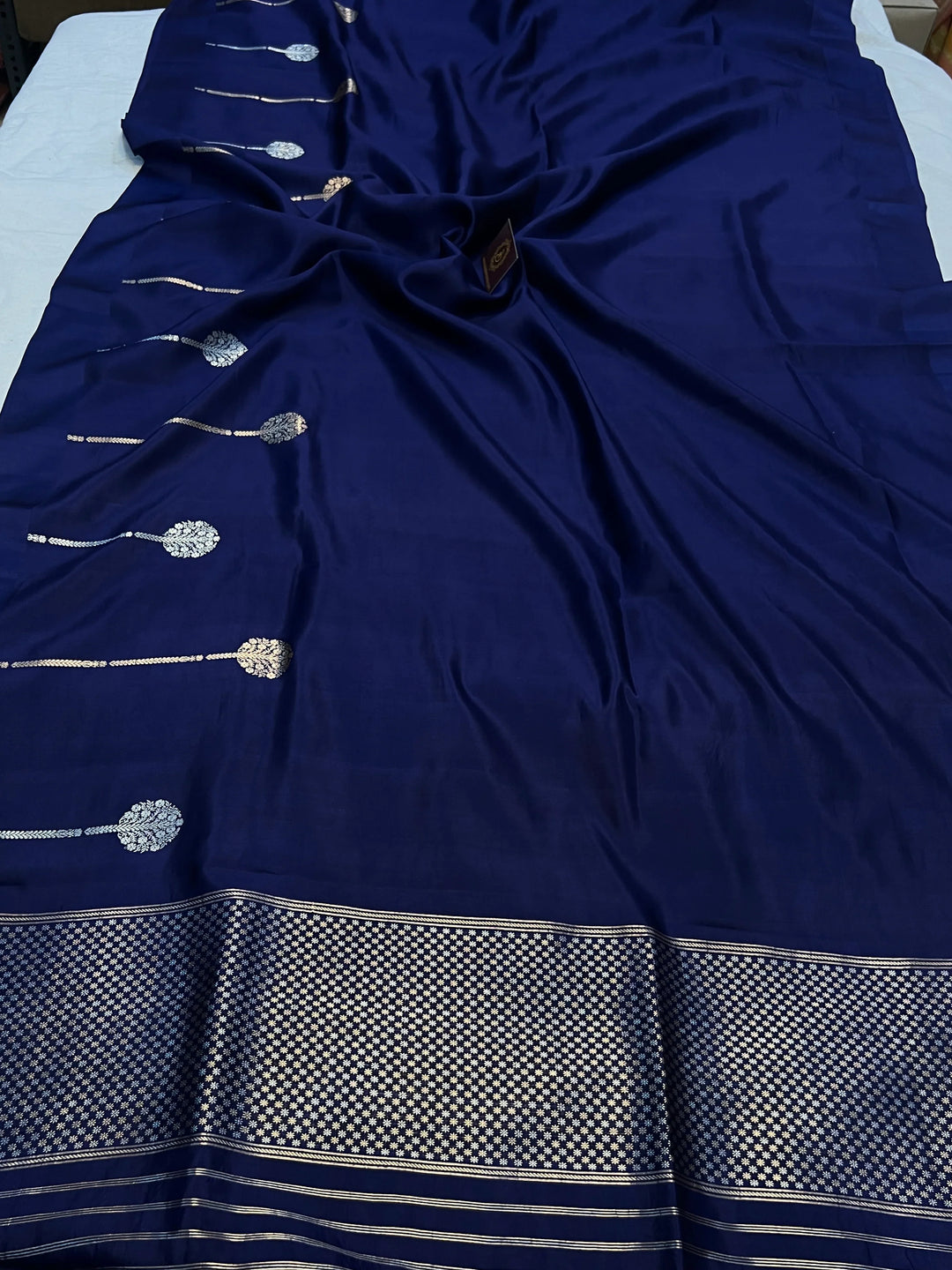 Navy Blue Pure Silk Handloom Banarasi Plain Saree 