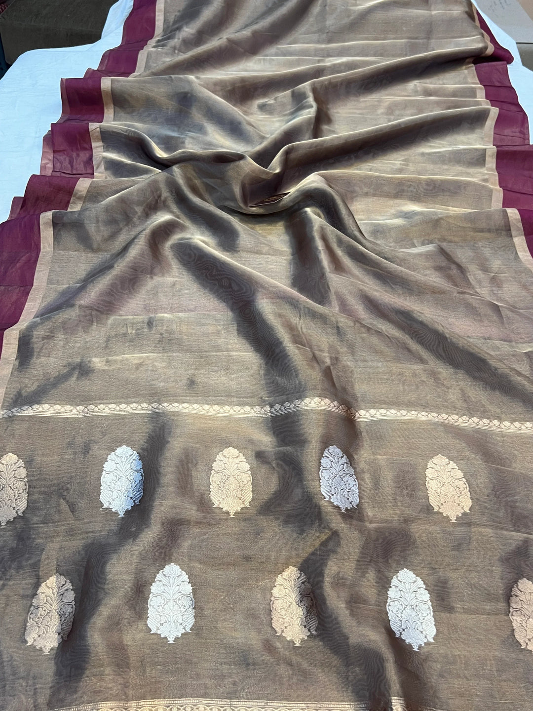 Hibiscus Iktara Tissue Silk Saree with Kadhwa Pallu & Mashru Border