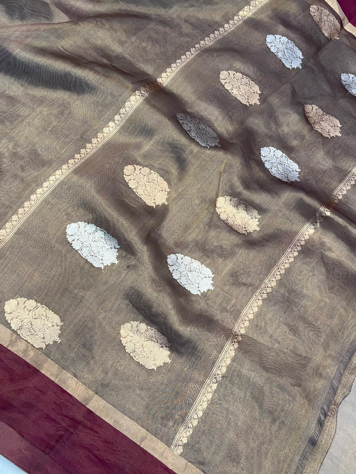 Hibiscus Iktara Tissue Silk Saree with Kadhwa Pallu & Mashru Border