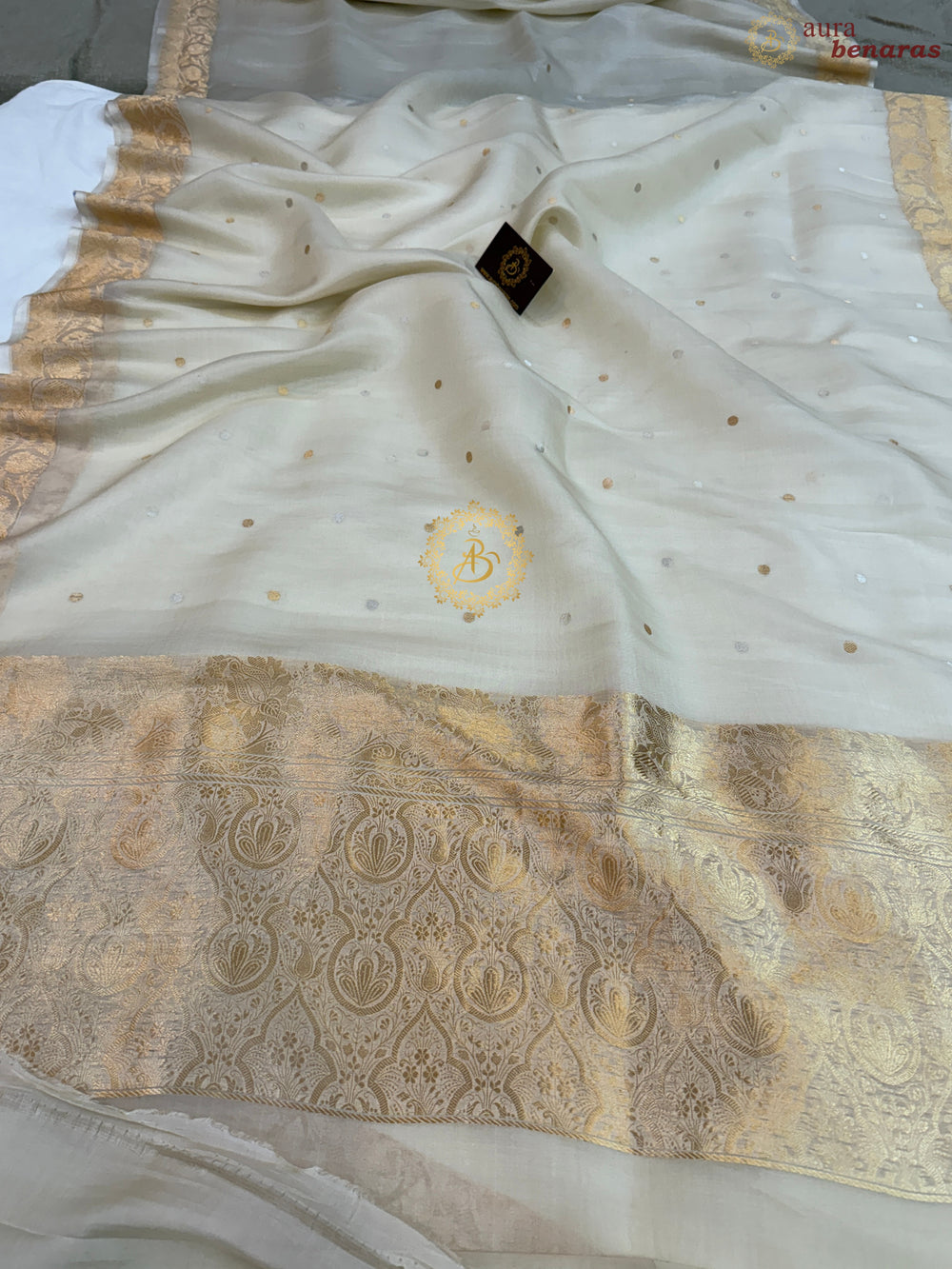 Cream Pure Kora Silk Handloom Banarasi Saree