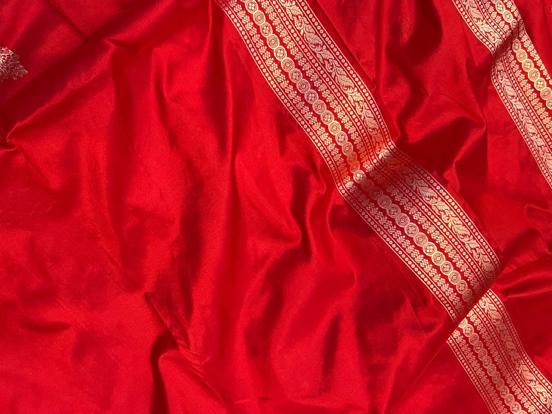 Red Pure Katan Silk Handloom Banarasi Saree – Aura Benaras