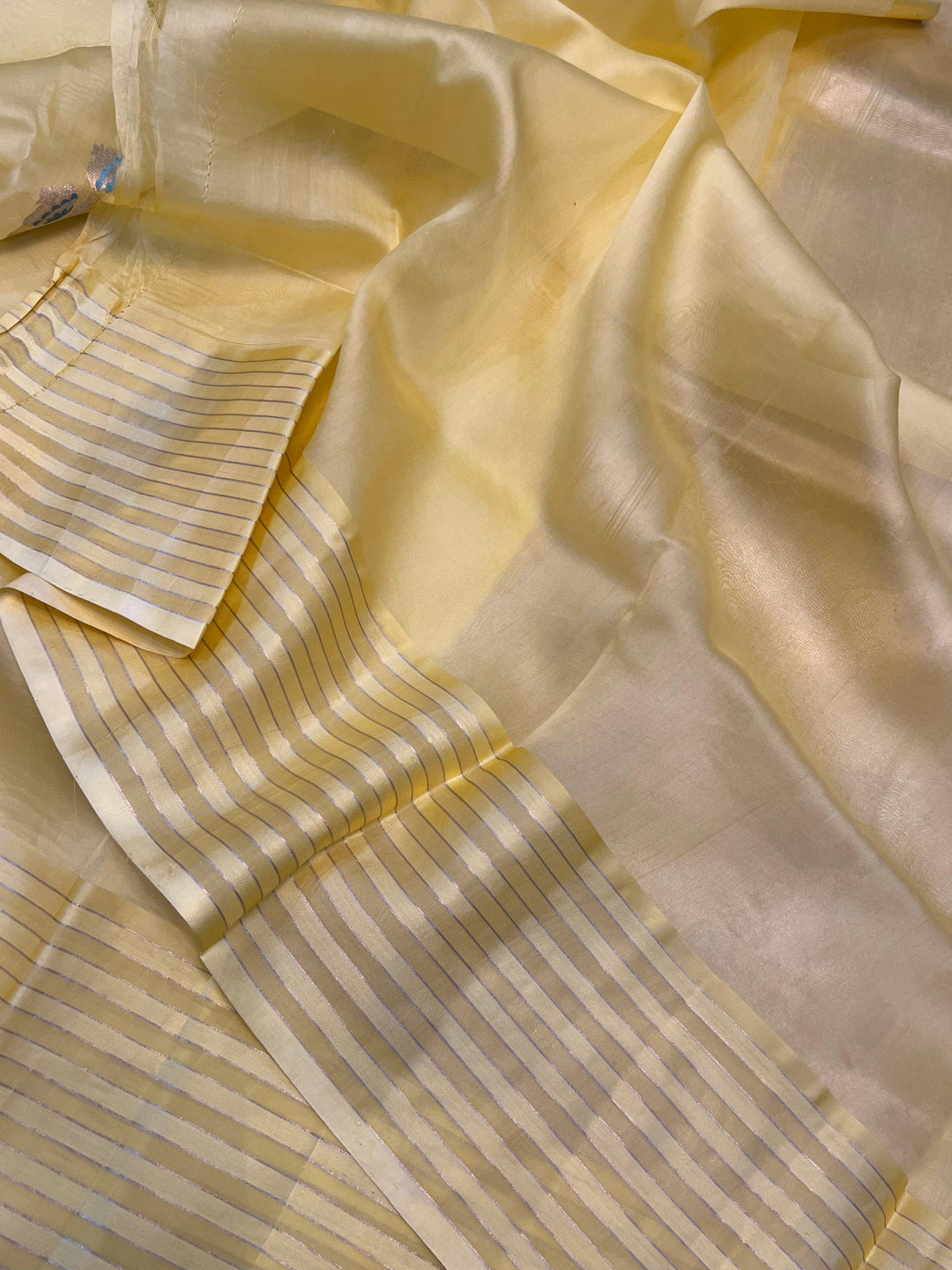 Lemon Yellow Pure Banarasi Handloom Silk Saree - Aura Benaras