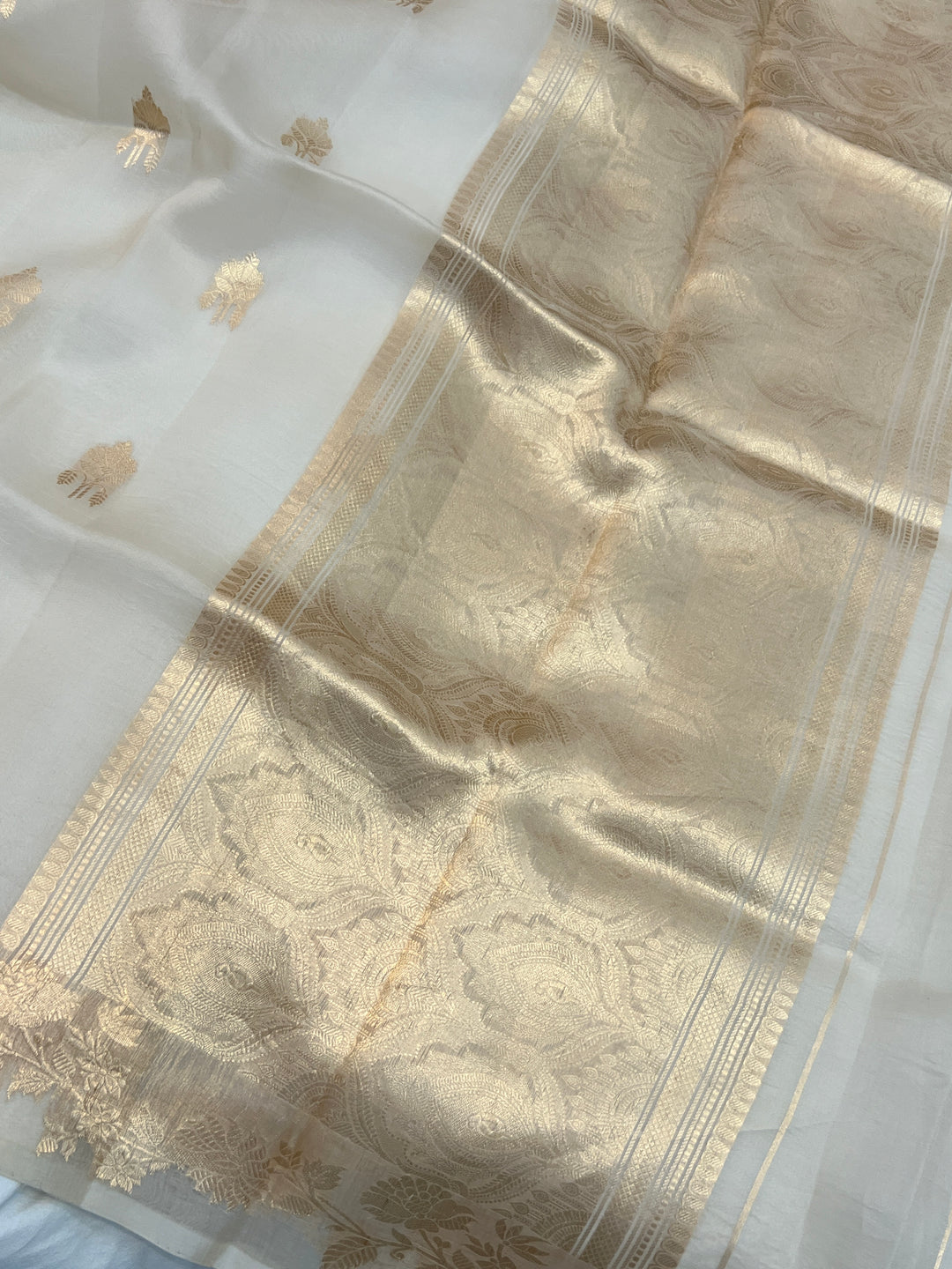 Off White Pure Kora Silk Handloom Banarasi Saree