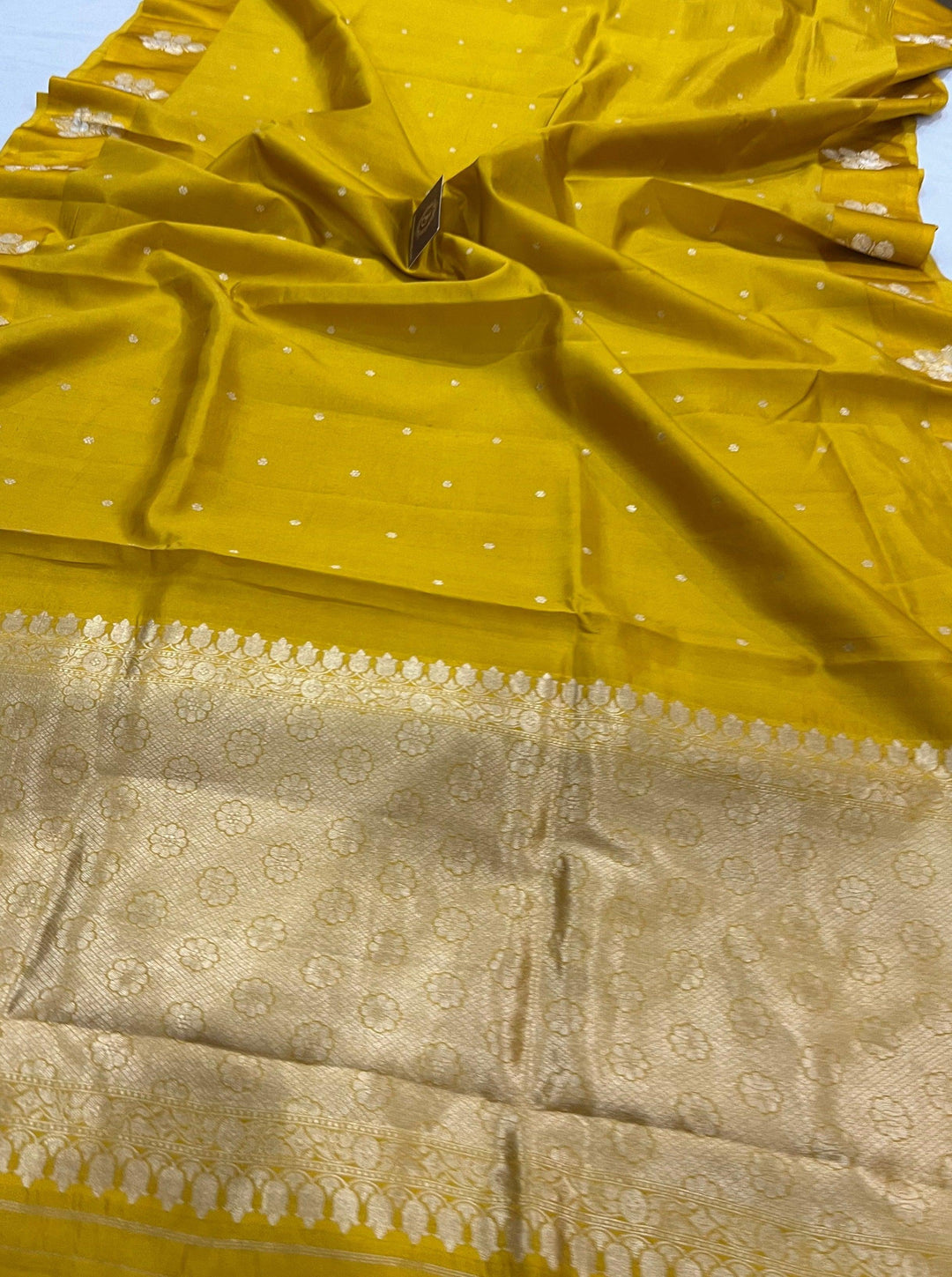 Mustard Yellow Pure Banarasi Handloom Silk Saree - Aura Benaras