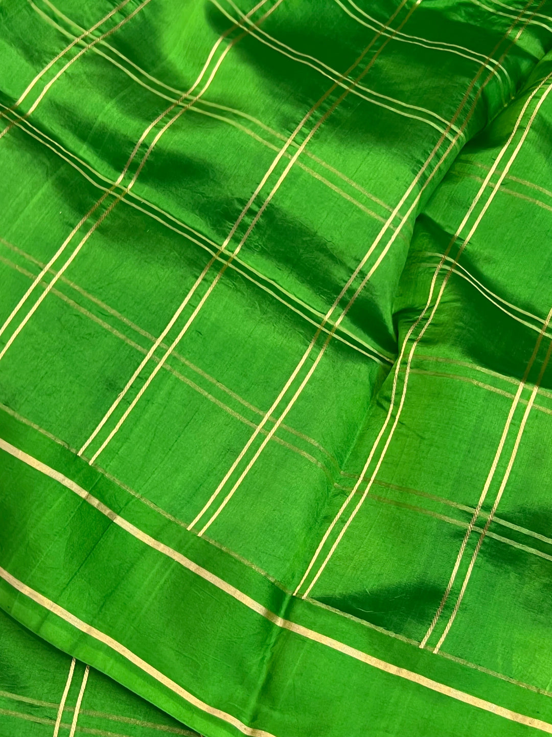 Green Banarasi Silk Saree | Zari Checks & Mashru Border
