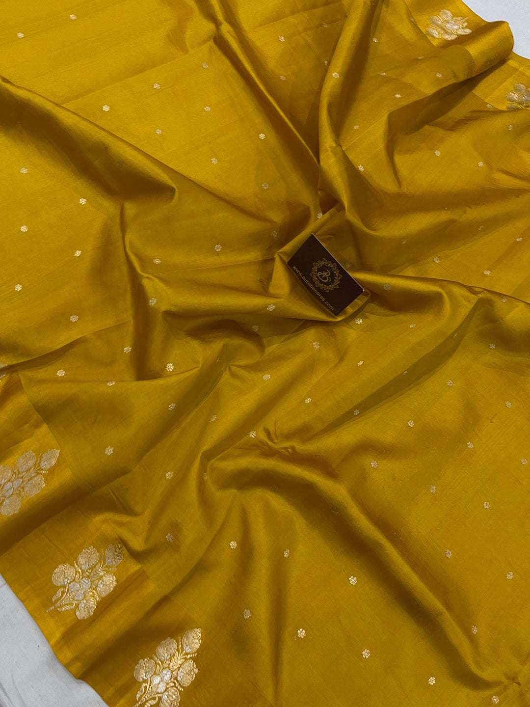Mustard Yellow Pure Banarasi Handloom Silk Saree - Aura Benaras